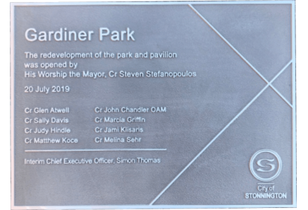 Aluminium example-Commemorative 380x280